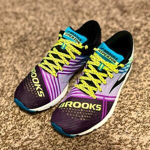 Women’s Brooks Hyperion 529 blue/ purple super lightweight running shoes Size 8M
